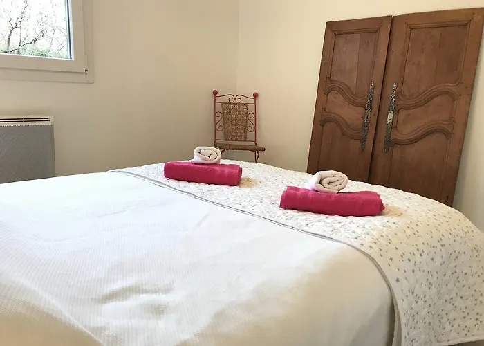 Angel Services - La Planche Holiday home